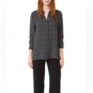 Vince Covered Placket Print Silk Shirt in Black Shark Gray Blouse